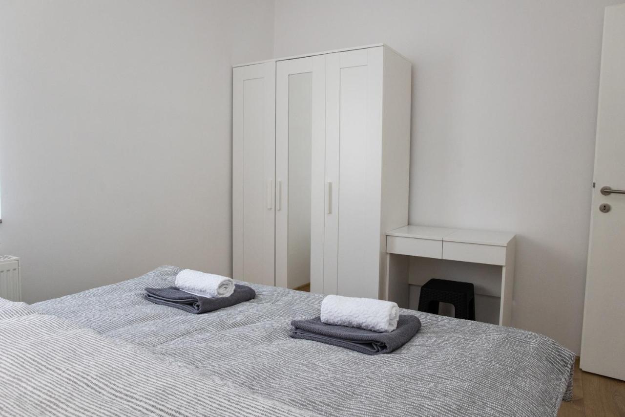 Apartman Ena Б'єловар Екстер'єр фото