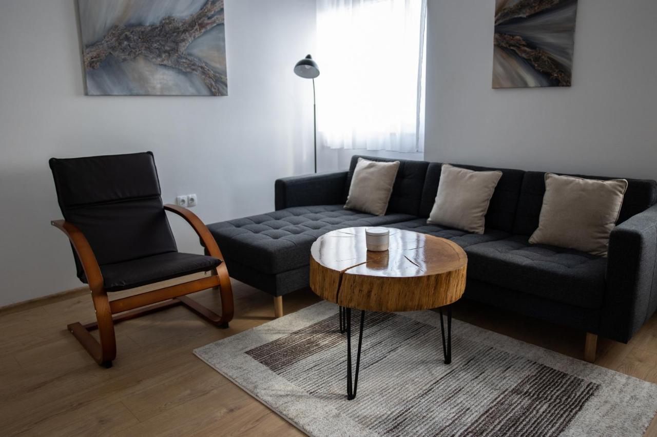 Apartman Ena Б'єловар Екстер'єр фото